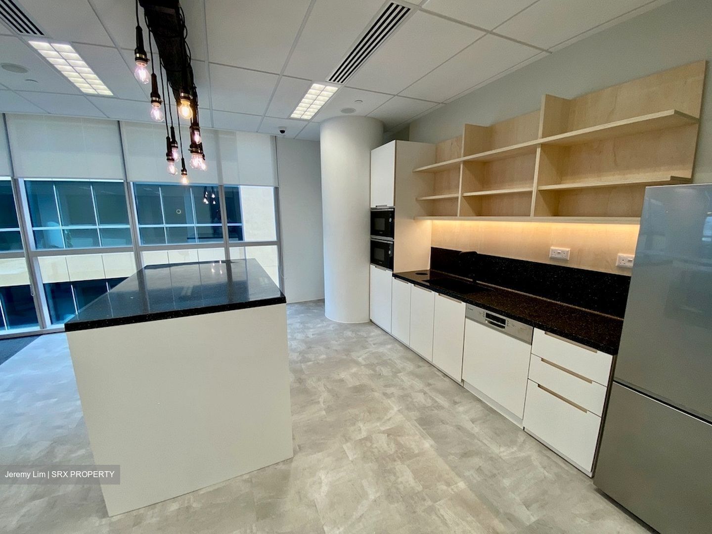 Park Place Residences At Plq (D14), Office #352710021